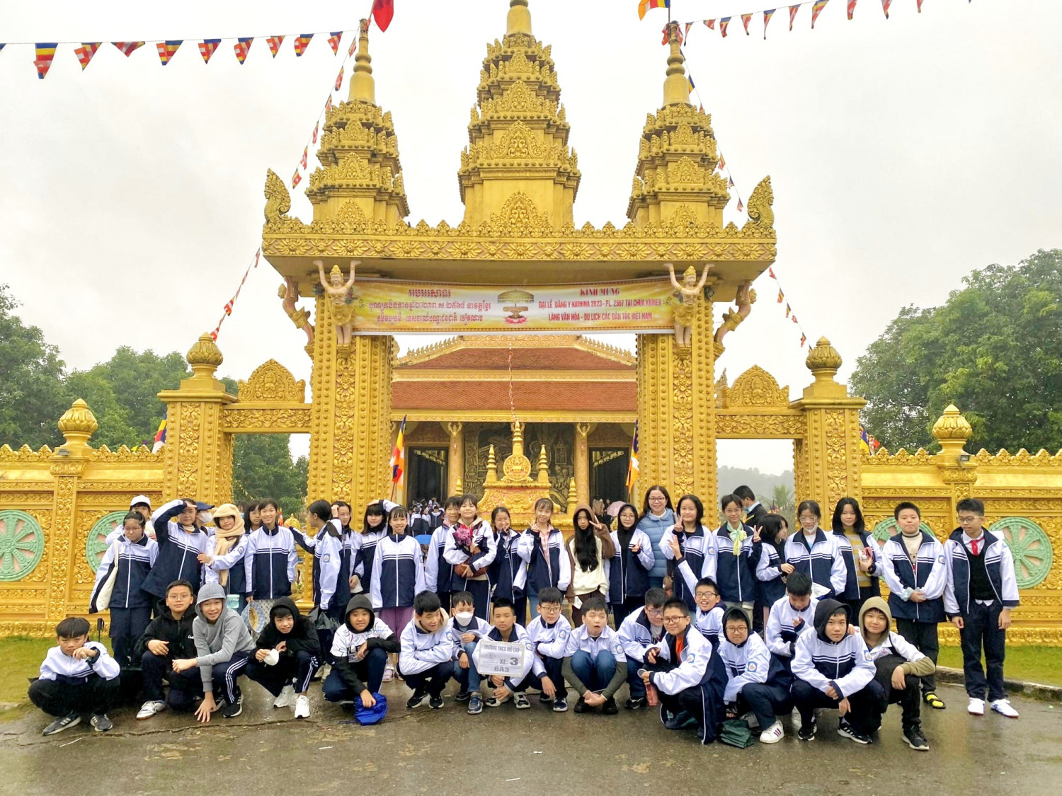 Hoạt động học tập trải nghiệm  của trường THCS Mỗ Lao